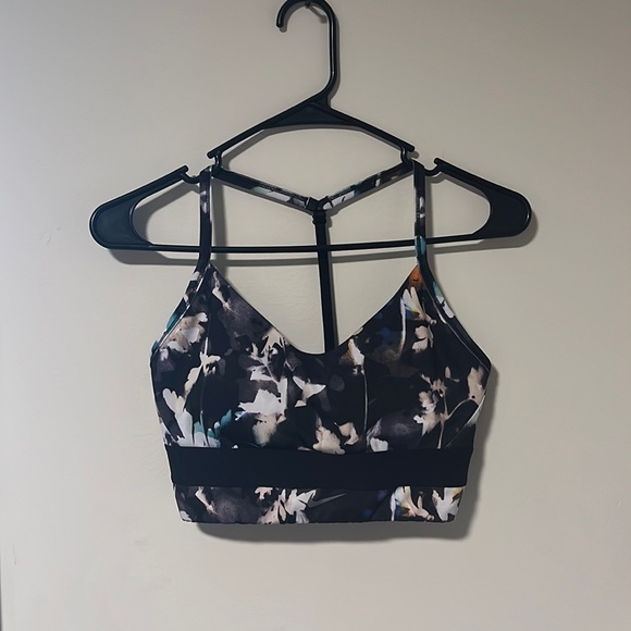 Nike Dri Fit padded sports bra - Picture 2 of 3